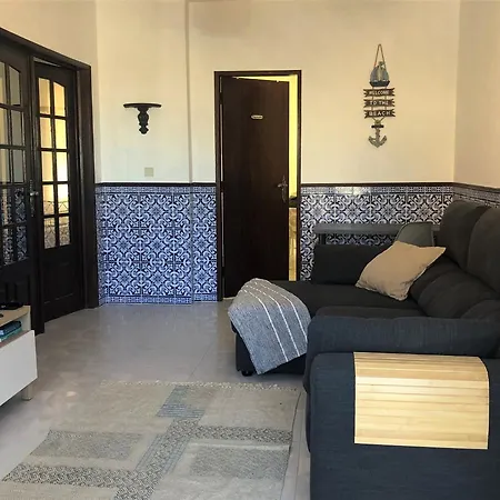 Charming Apartment- Peniche Apartment *